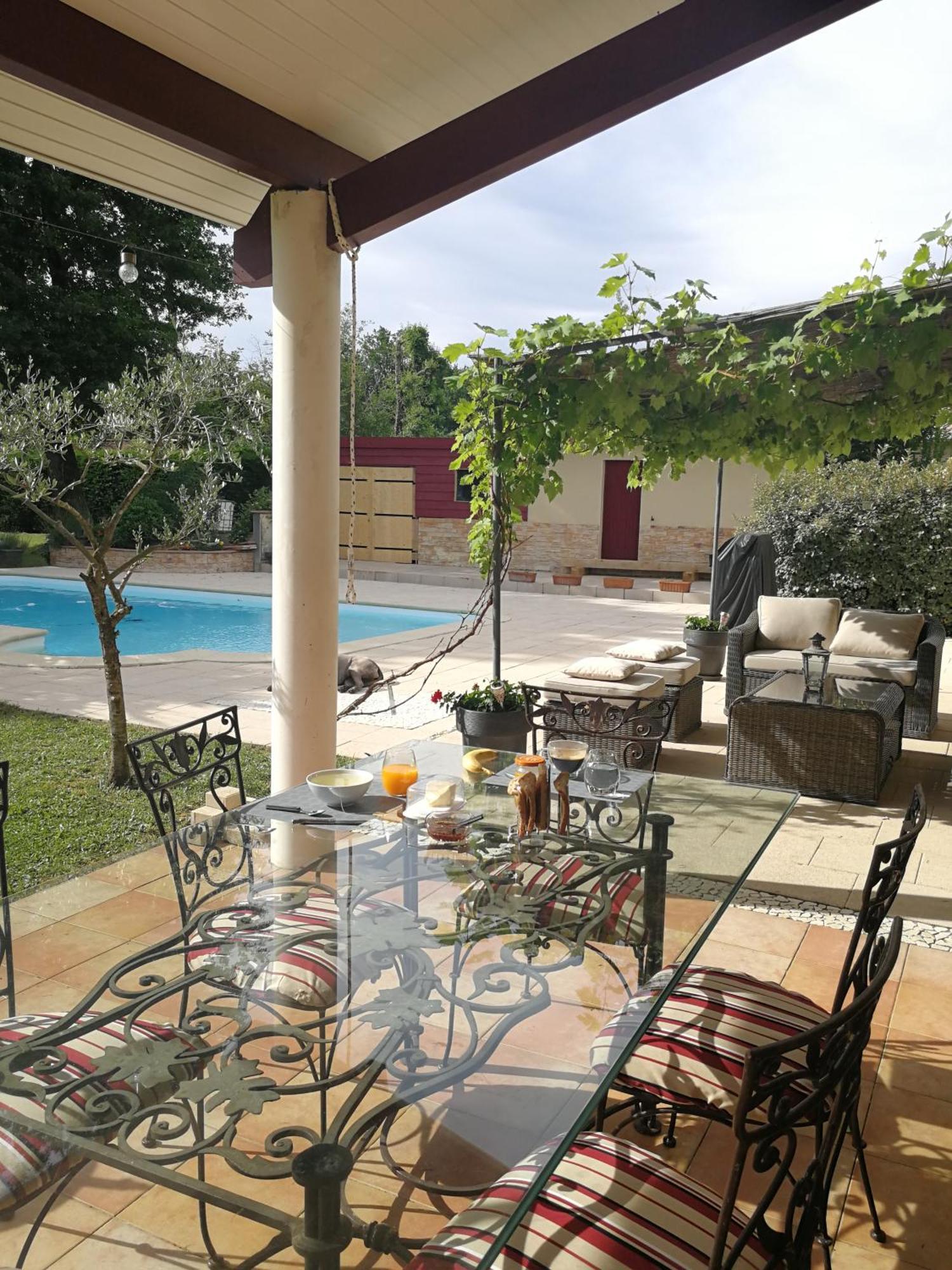 Au Doux Repos Bed & Breakfast Lucbardez-et-Bargues Exterior photo